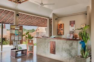 sanctuary nam ngum beach resort