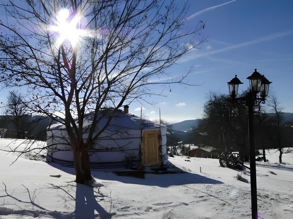 eco yourte les airelles