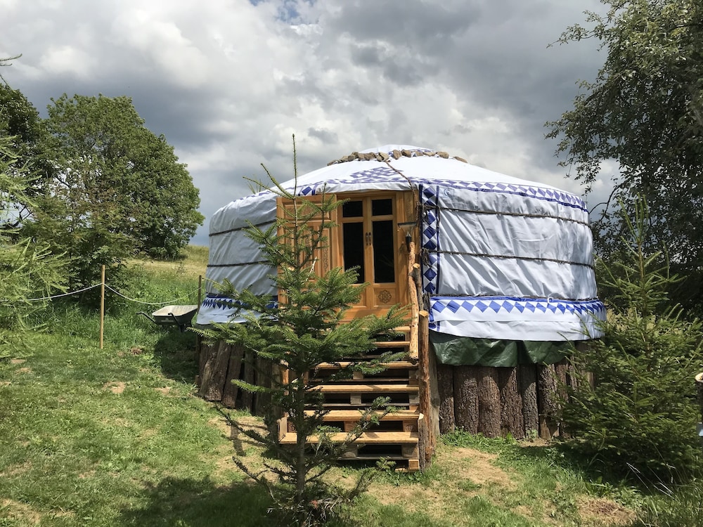 eco yourte les airelles