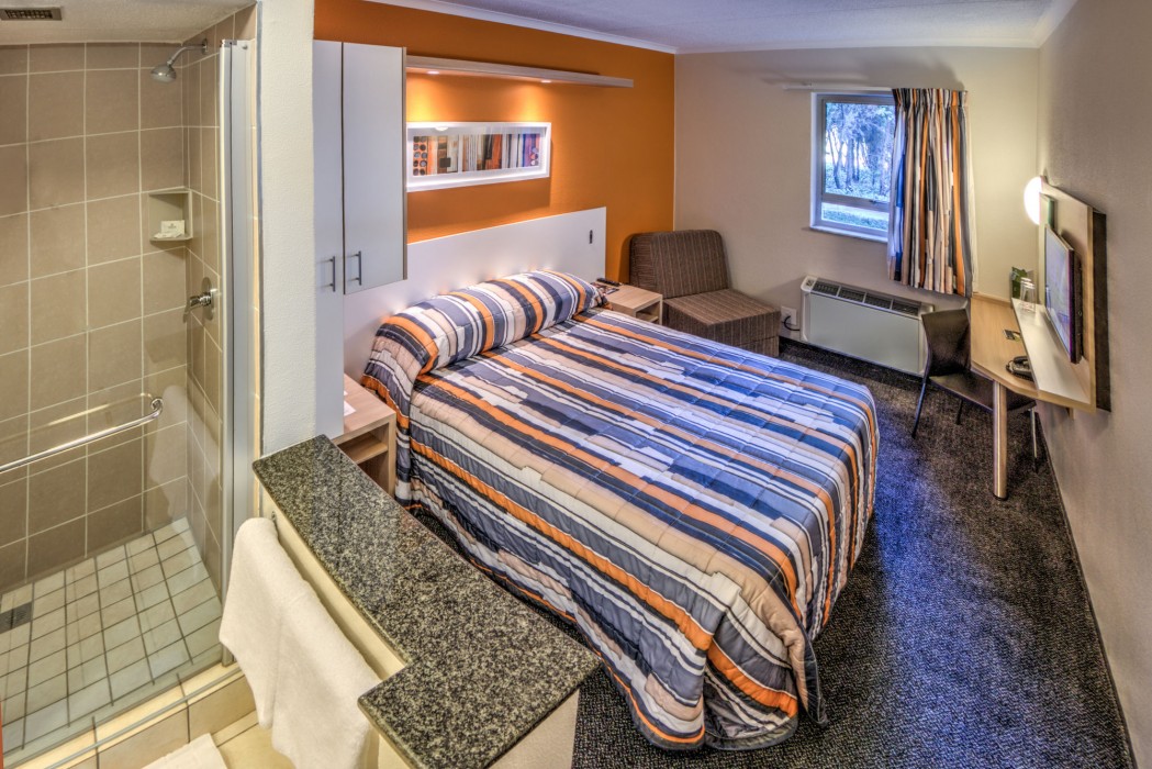 Road Lodge Germiston Lake,East Rand>>Bruma,1 star