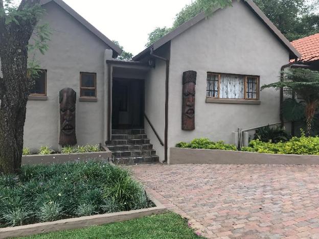 zwavelpoort guesthouse