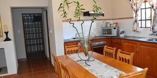 zwavelpoort guesthouse