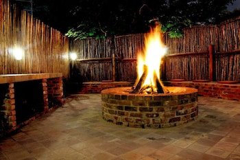 J'cups Guest House,Gauteng>>Centurion,3 star