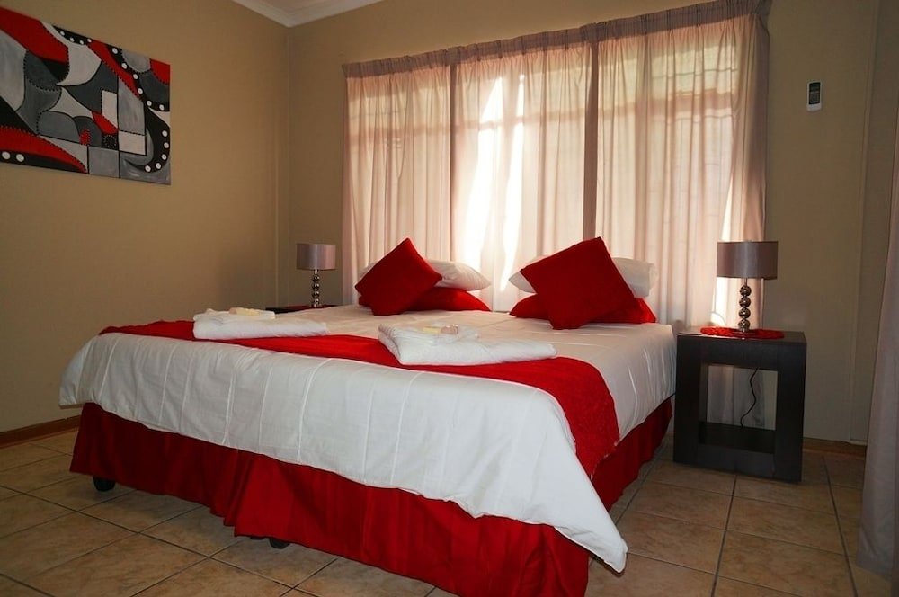 mc kala guest house