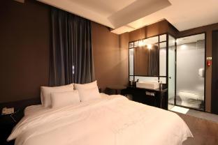 jinhae pasta hotel