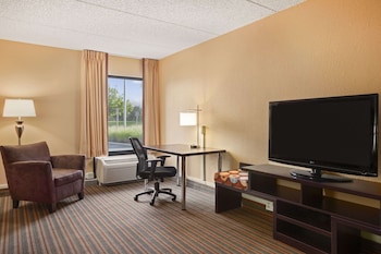 super 8 by wyndham mount laurel