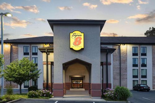 super 8 by wyndham mount laurel