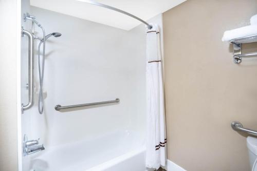 super 8 by wyndham murfreesboro