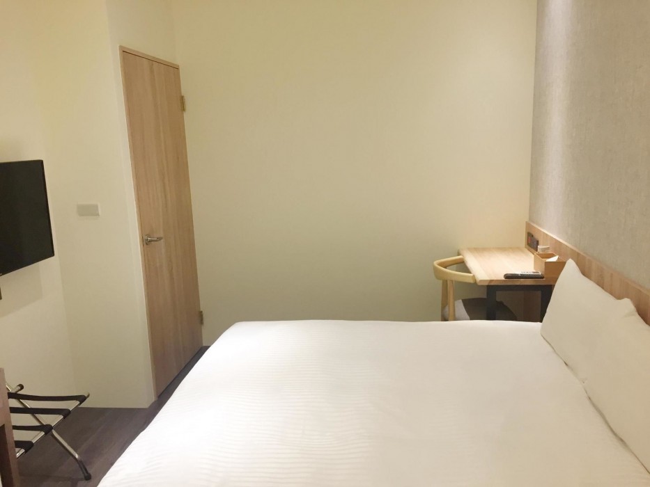 traveller inn zhongzheng library
