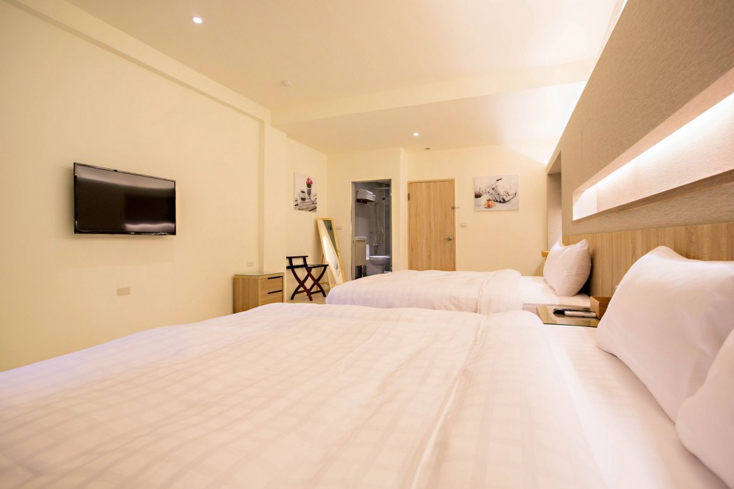 traveller inn zhongzheng library