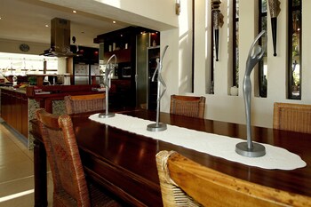 La Dolce Vita Guest House,Golden Mile>>Durban,4 star