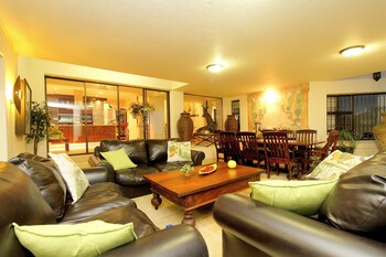 La Dolce Vita Guest House,Golden Mile>>Durban,4 star