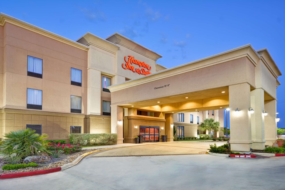 hampton inn and suites brenham