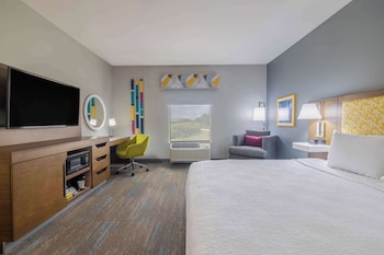 hampton inn and suites brenham