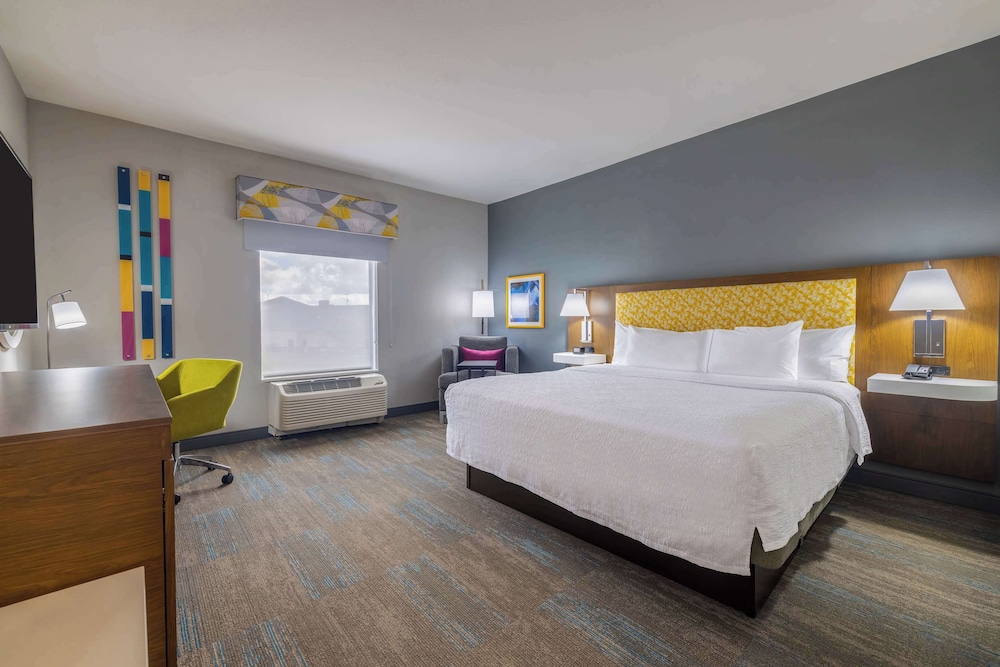 hampton inn and suites brenham