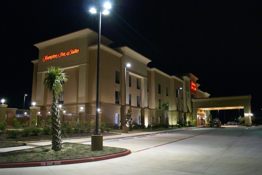 hampton inn and suites brenham