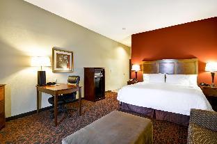 hampton inn and suites brenham