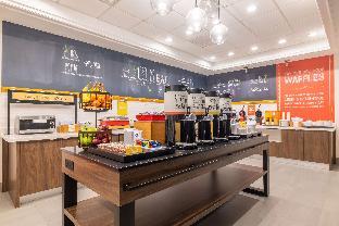 hampton inn and suites brenham