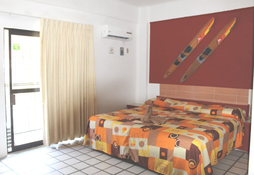 santa maria huatulco