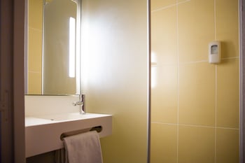 bandb hotel la roche sur yon