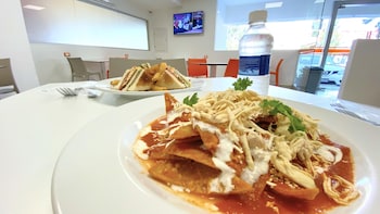 hotel star express puebla central capu