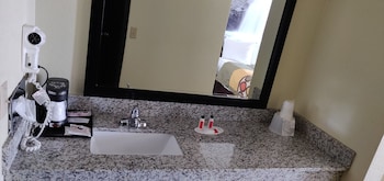 super 8 by wyndham rice lake