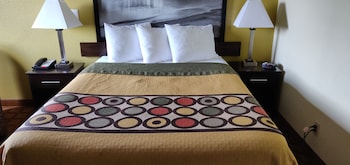 super 8 by wyndham rice lake