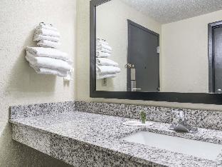 super 8 by wyndham rice lake