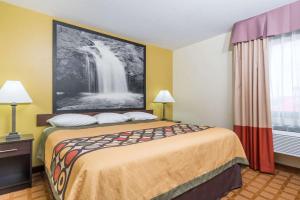 super 8 by wyndham rice lake