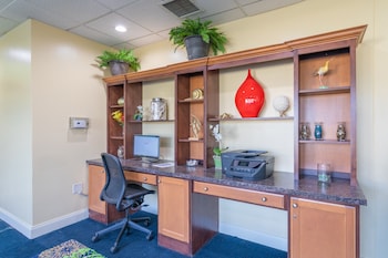 Days Inn By Wyndham Absecon Atlantic City Area,Atlantic City>>Absecon,2 star
