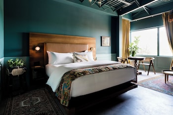 the frances modern inn