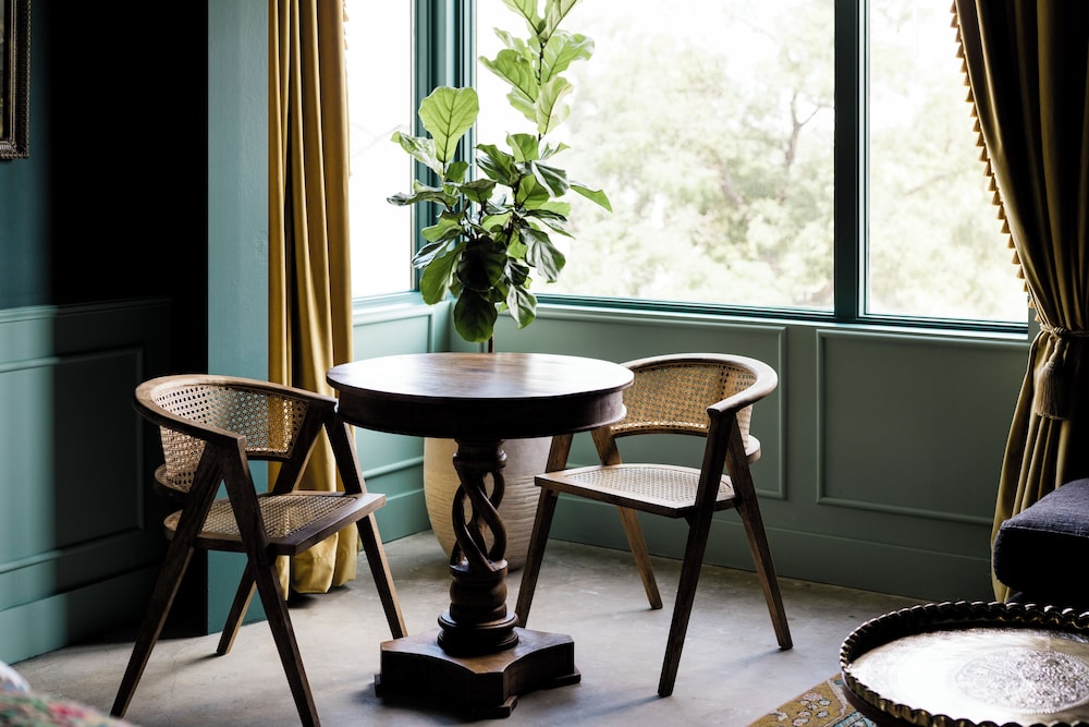 the frances modern inn