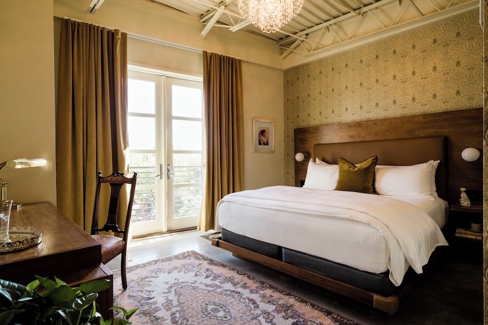 the frances modern inn