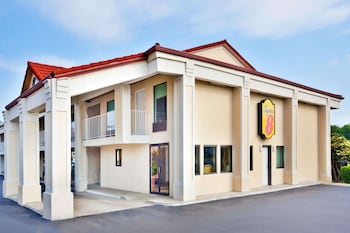 Super 8 By Wyndham Ringgold/Chattanooga Area,Georgia>>Dalton,2 star