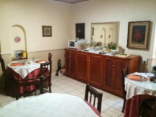 bay tree guest house