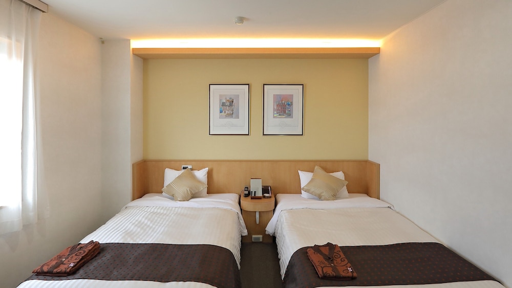 hotel annex inn