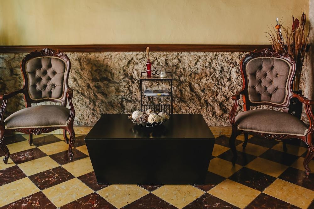 hotel santiago trinidad