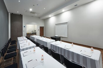 City Express Suites By Marriott Tijuana Rio,Tijuana>>Ensenada,3 star