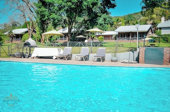 avoca vale country hotel