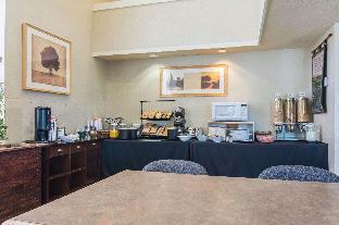 Travelodge By Wyndham Bridgewater,Greenwood>>Bridgewater,2 star
