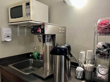 quality inn and suites