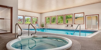 Quality Inn & Suites,Vernon>>Kelowna,4 star