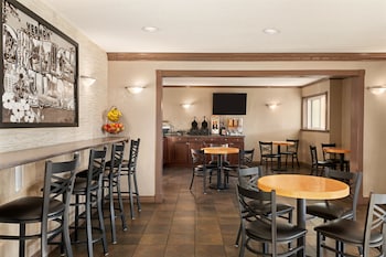 quality inn and suites