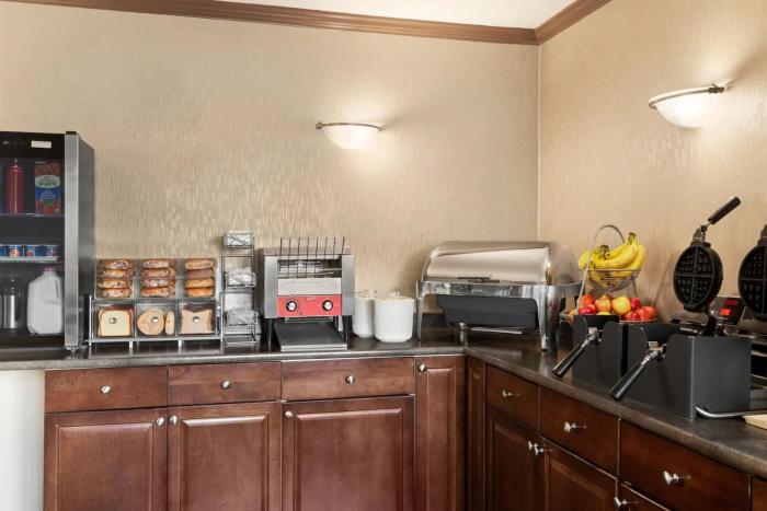 quality inn and suites