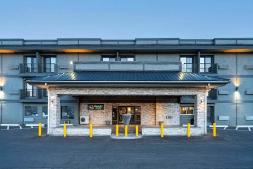 quality inn and suites