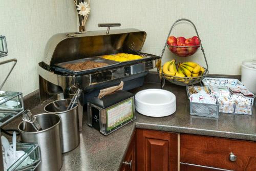 quality inn and suites
