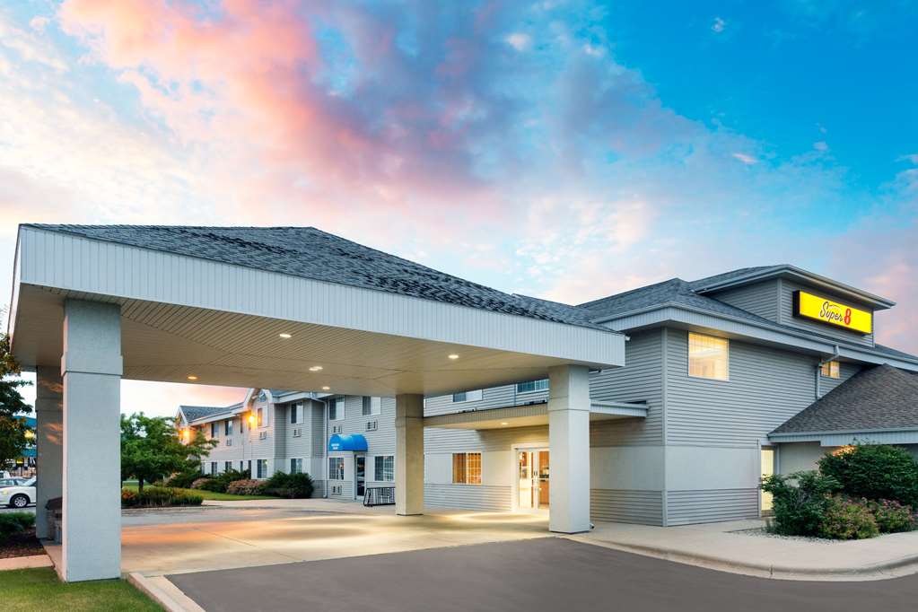 super 8 by wyndham verona madison