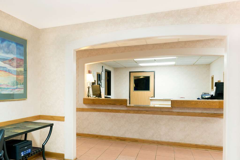 super 8 by wyndham verona madison