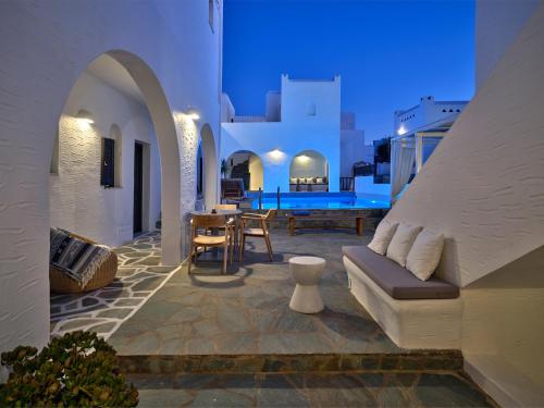 aella residence