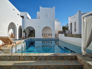 aella residence